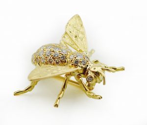 Bee with 18K Yellow Gold & Diamonds